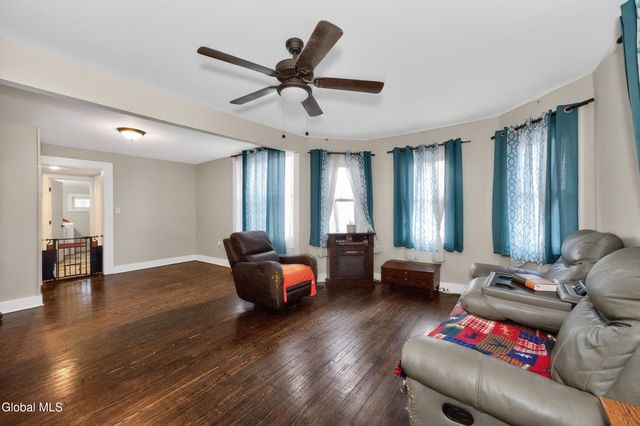 37 Main Street, Ballston, NY 12019