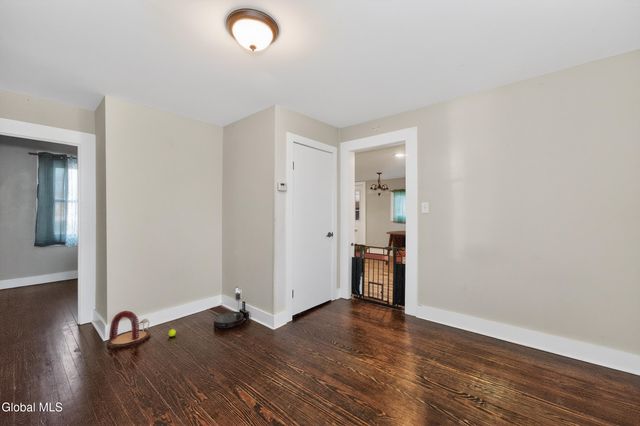 37 Main Street, Ballston, NY 12019