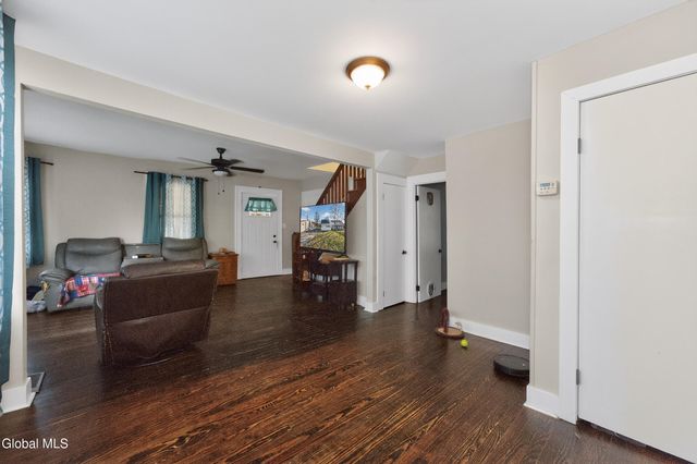 37 Main Street, Ballston, NY 12019