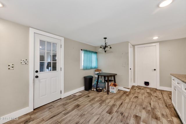 37 Main Street, Ballston, NY 12019