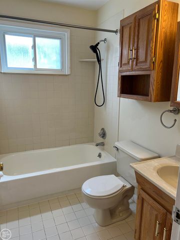 19877 Woodward Street, Clinton Township, MI 48035