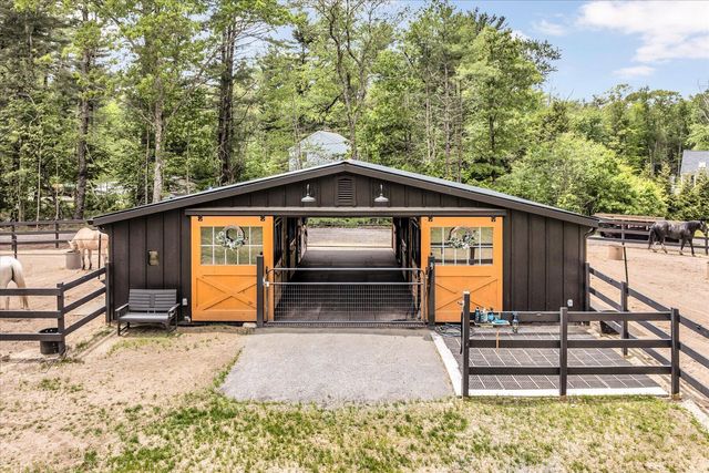 60 Benson Street, Middleborough, MA 02346
