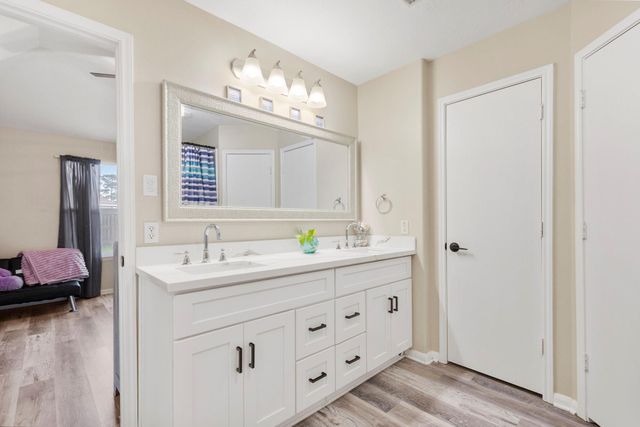 29106 Foxingham Circle, Spring, TX 77386
