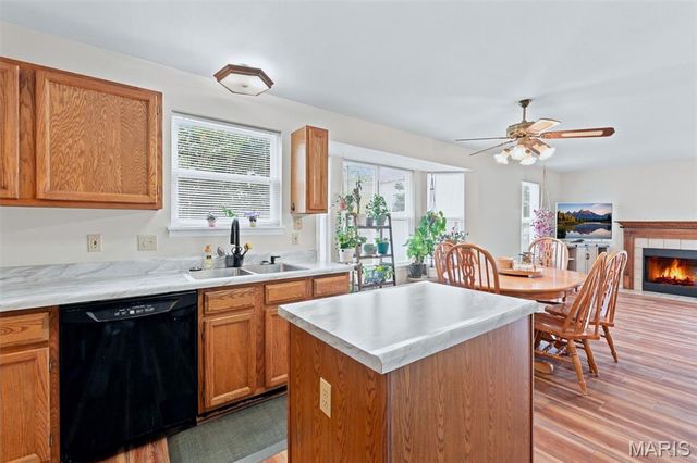 16337 Hampden Place, Florissant, MO 63034