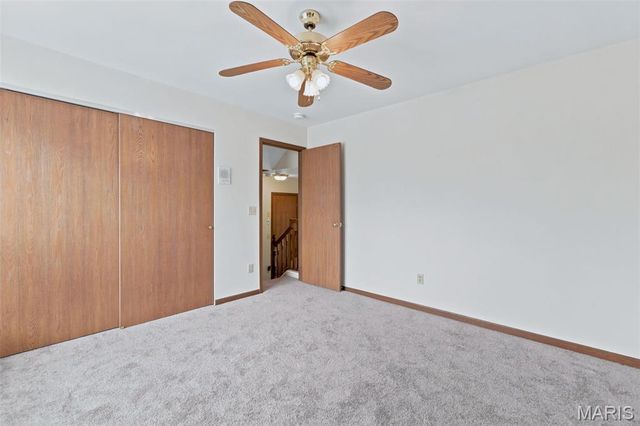 16337 Hampden Place, Florissant, MO 63034