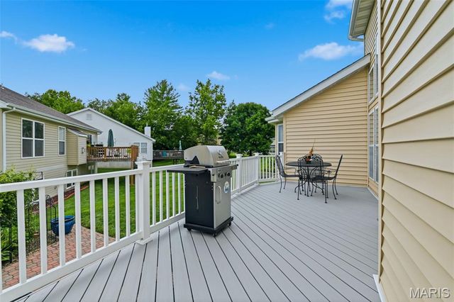 16337 Hampden Place, Florissant, MO 63034