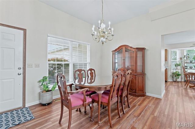 16337 Hampden Place, Florissant, MO 63034