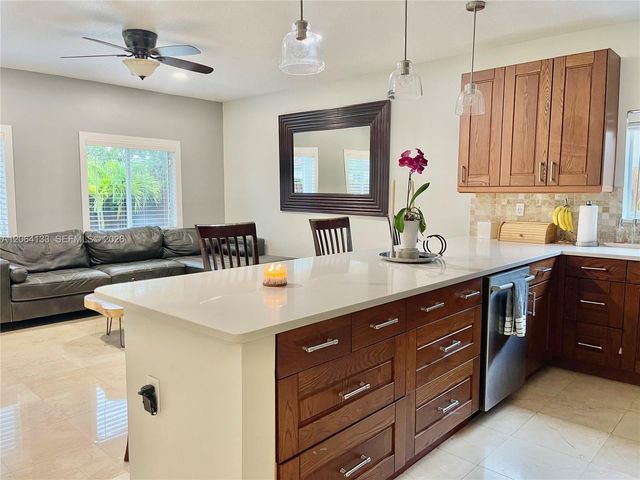 14121 SW 130th Ave, Miami, FL 33186
