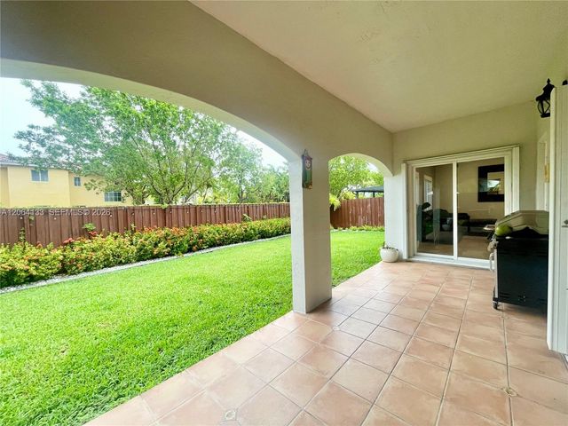 14121 SW 130th Ave, Miami, FL 33186