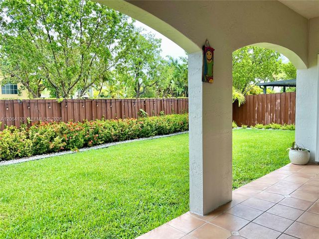 14121 SW 130th Ave, Miami, FL 33186