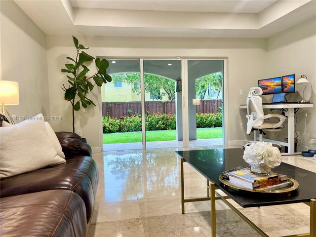14121 SW 130th Ave, Miami, FL 33186