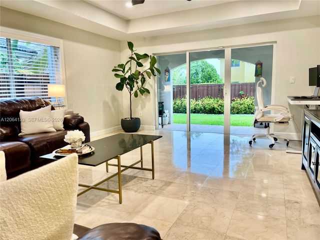 14121 SW 130th Ave, Miami, FL 33186