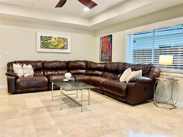 14121 SW 130th Ave, Miami, FL 33186