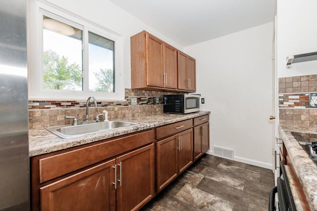 6988 N Raintree COURT #A, Milwaukee, WI 53223