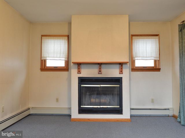 2203 FAIRVIEW AVE, Easton, PA 18042