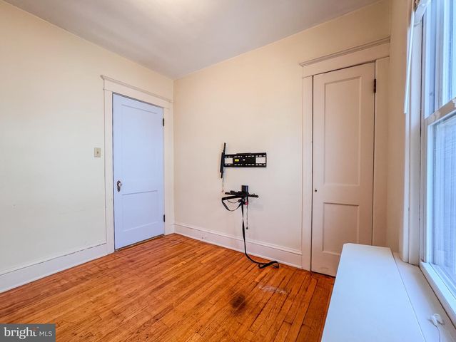 2203 FAIRVIEW AVE, Easton, PA 18042