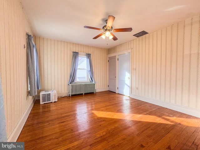 2203 FAIRVIEW AVE, Easton, PA 18042