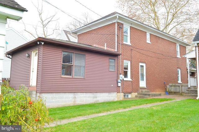 2203 FAIRVIEW AVE, Easton, PA 18042