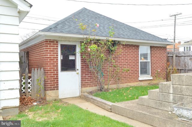 2203 FAIRVIEW AVE, Easton, PA 18042