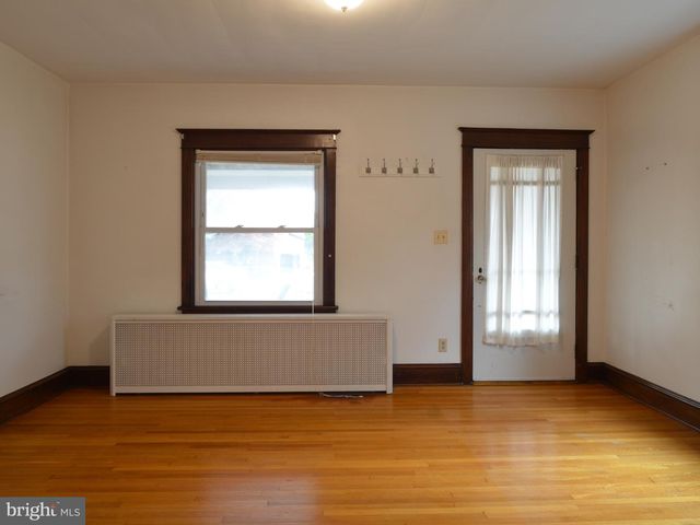 2203 FAIRVIEW AVE, Easton, PA 18042