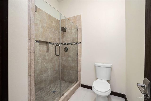 914 Rio Grande Drive, Mission, TX 78572