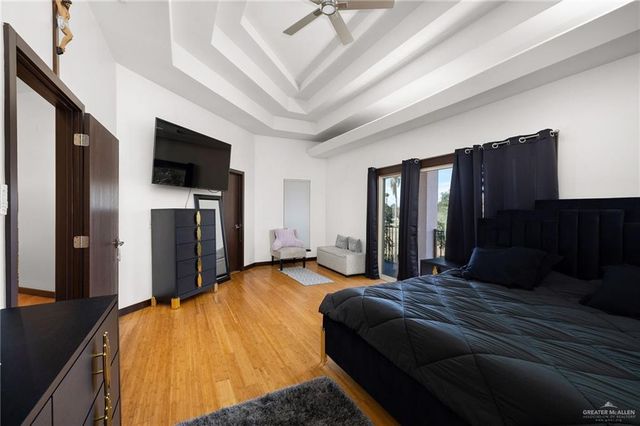 914 Rio Grande Drive, Mission, TX 78572