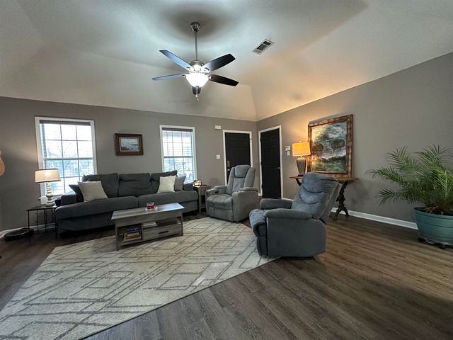 3004 WOODLAND ELM CV N, Lakeland, TN 38002