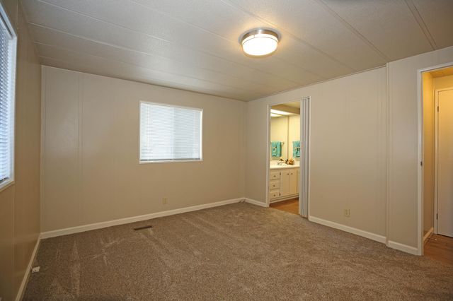 1127 Redwood Boulevard, Redding, CA 96003