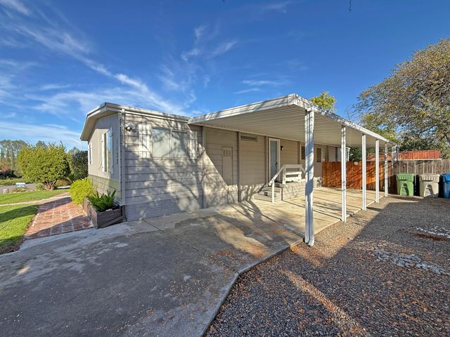 1127 Redwood Boulevard, Redding, CA 96003