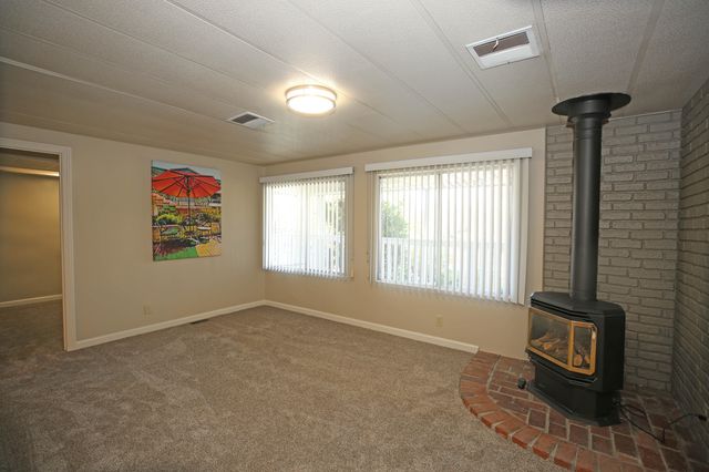 1127 Redwood Boulevard, Redding, CA 96003