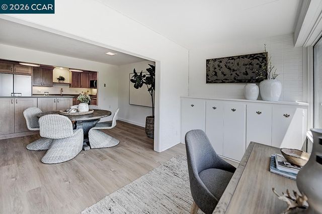 1941 Skycrest Dr 6, Walnut Creek, CA 94595