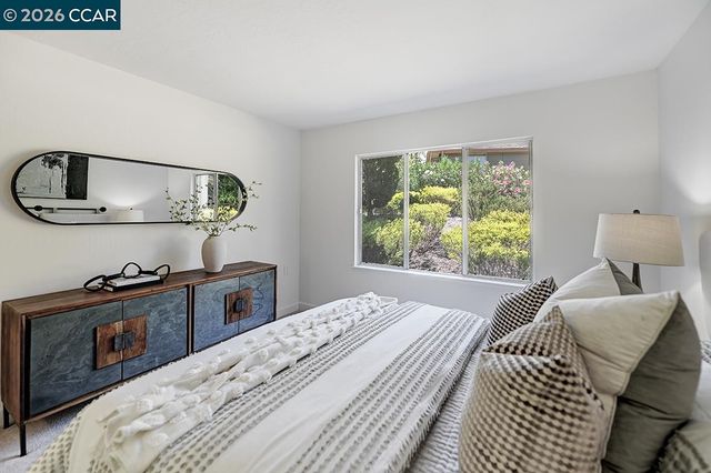 1941 Skycrest Dr 6, Walnut Creek, CA 94595