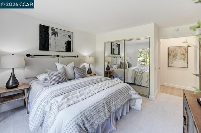 1941 Skycrest Dr 6, Walnut Creek, CA 94595