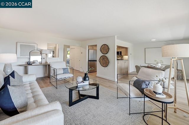 1941 Skycrest Dr 6, Walnut Creek, CA 94595