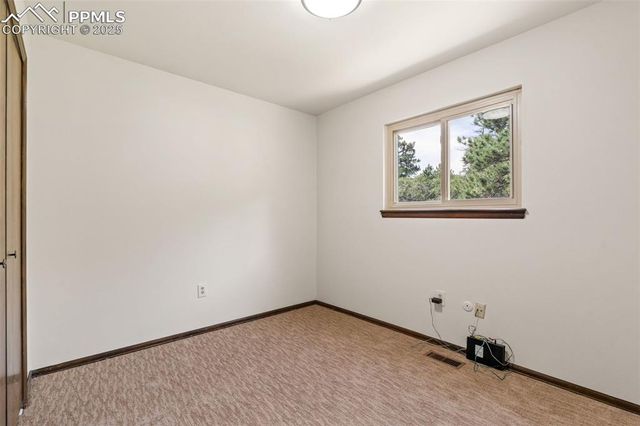 950 Pulpit Rock Court, Colorado Springs, CO 80918