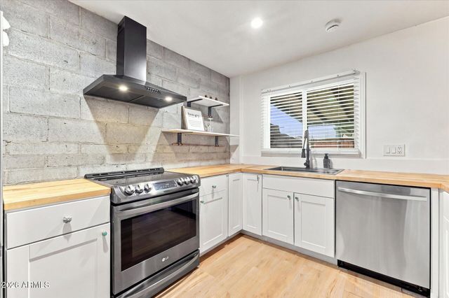 1625 W Hazelwood Street, Phoenix, AZ 85015
