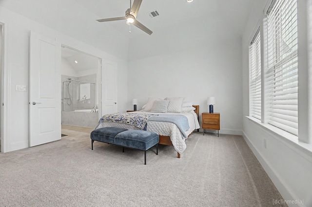 4009 University Grove Street, Houston, TX 77023