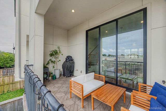 4009 University Grove Street, Houston, TX 77023