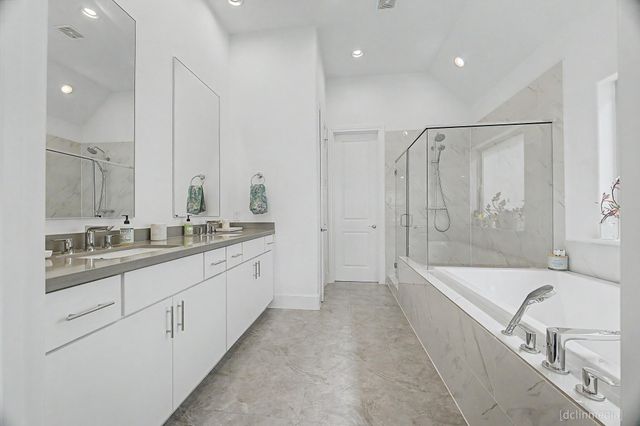 4009 University Grove Street, Houston, TX 77023