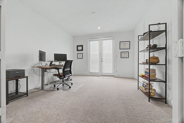 4009 University Grove Street, Houston, TX 77023