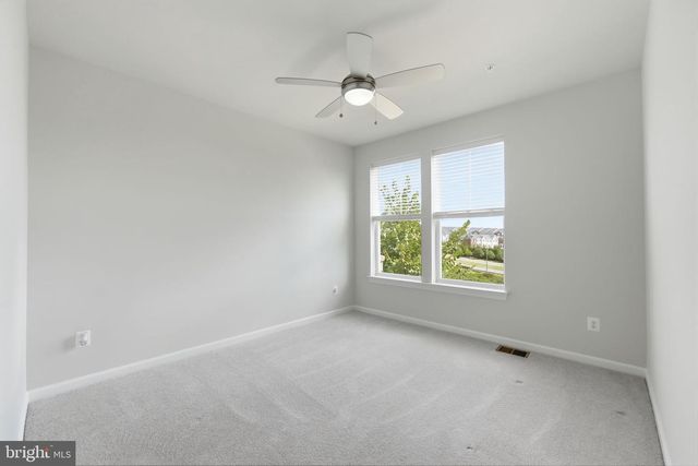 2325 STEPHANIE TESSA LN, Woodbridge, VA 22191