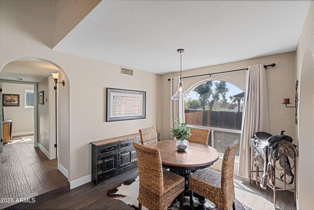 7501 E HAPPY HOLLOW Drive 5, Carefree, AZ 85377