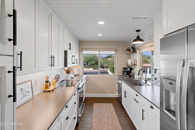 7501 E HAPPY HOLLOW Drive 5, Carefree, AZ 85377
