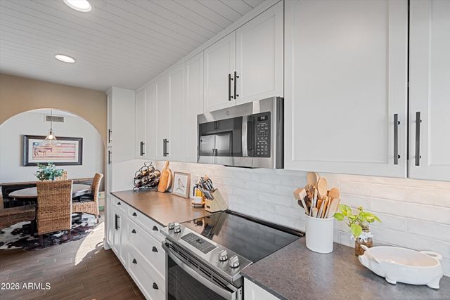 7501 E HAPPY HOLLOW Drive 5, Carefree, AZ 85377