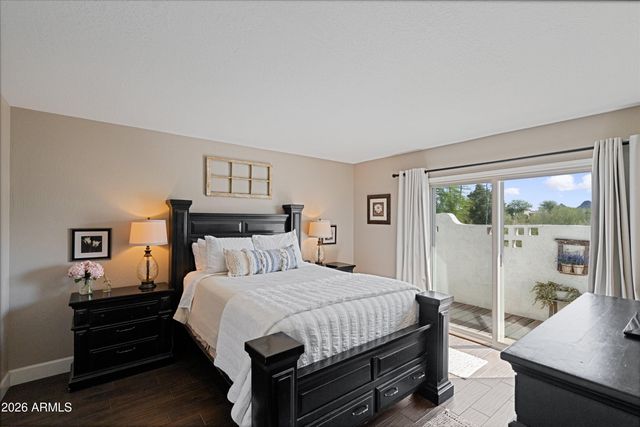 7501 E HAPPY HOLLOW Drive 5, Carefree, AZ 85377