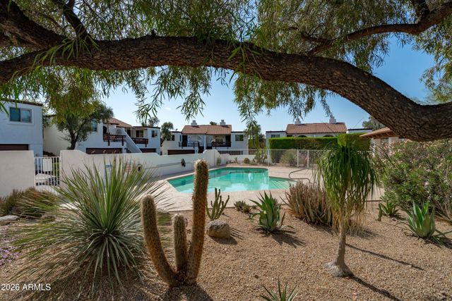 7501 E HAPPY HOLLOW Drive 5, Carefree, AZ 85377