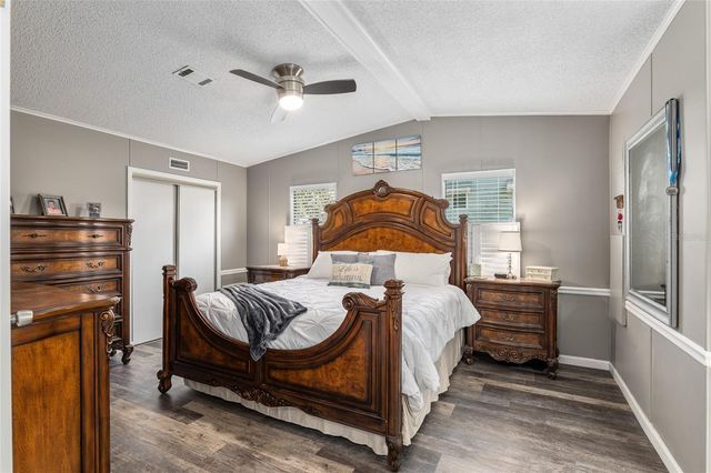 1727 HILTON HEAD BOULEVARD, Lady Lake, FL 32159