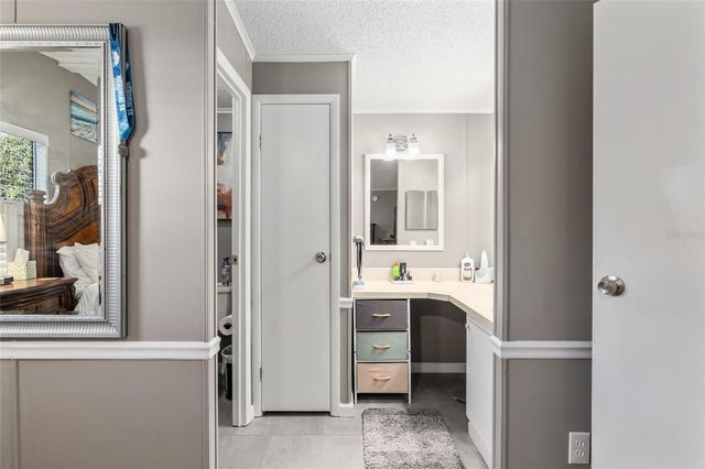 1727 HILTON HEAD BOULEVARD, Lady Lake, FL 32159