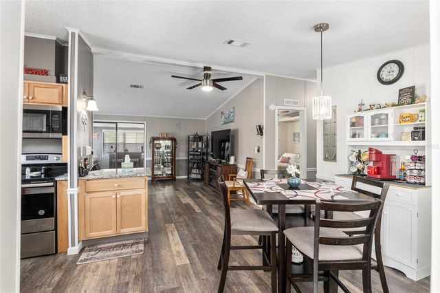 1727 HILTON HEAD BOULEVARD, Lady Lake, FL 32159