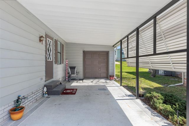 1727 HILTON HEAD BOULEVARD, Lady Lake, FL 32159